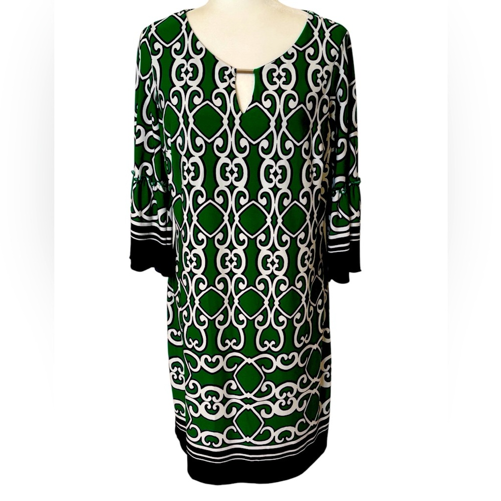 EN FOCUS STUDIO Green and Navy Jersey Sheath Dress Size 8